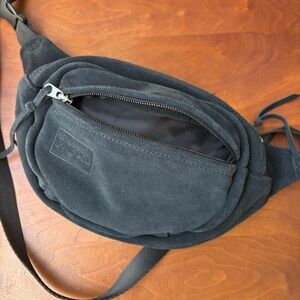JANSPORT Vintage Black Leather Fifth Avenue Fanny Pack Belt Bag